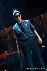 2009-10-15-dvc-urine-town-5451