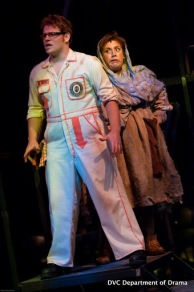 2009-10-15-dvc-urine-town-5907